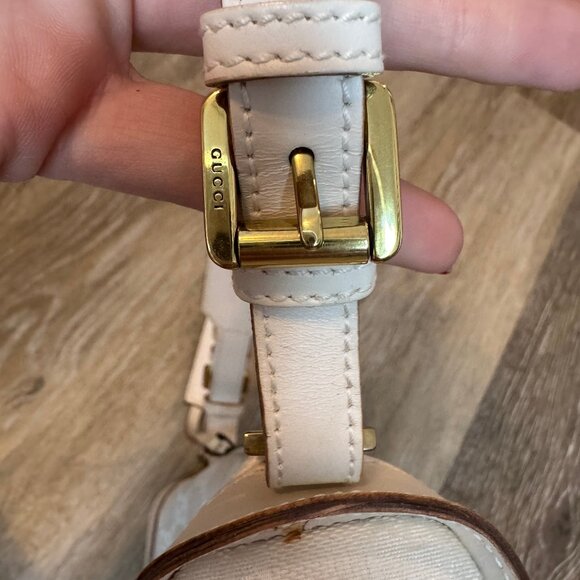 GUCCI- White Vintage Zip Shoulder Bag GG Canvas with Leather - Picture 11 of 13